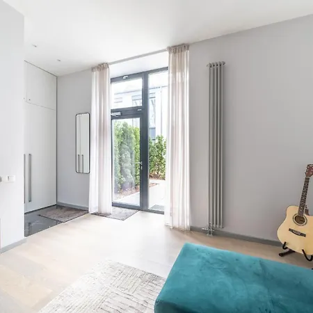 Διαμέρισμα New Comfortable 2 Bedroom W/big Terrace Jūrkalne